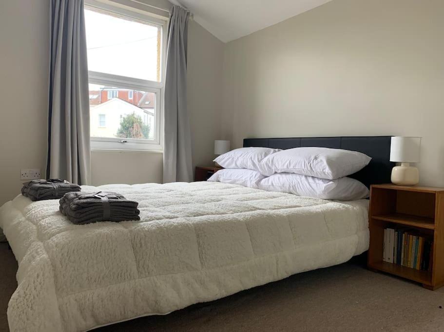 Central 2 Bed Flat. Free Parking Bristol Luaran gambar